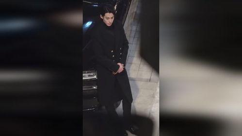 娱乐八卦吃瓜王鹤棣,从流量小生到实力派,娱乐圈的“吃瓜王”成长记